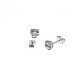 Solitary Studs earrings with round 6.20mm acquamarines in 18kt white gold