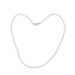 Freshwater Pearl Necklace with a Heart-Shaped Clasp in White Gold and Diamonds