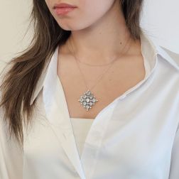 Photo of worn Aquamarine Carpet Necklace