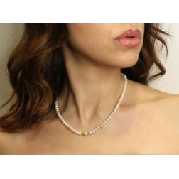 6 Central of 5mm spheres Yellow Gold and 6mm Pearls Necklace