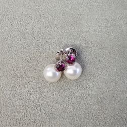 Orecchini Perle Freshwater 8.5mm con Rodolite 4mm