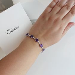 Bracciale Tennis Ametiste Quadrate e 50 Diamanti foto indossata