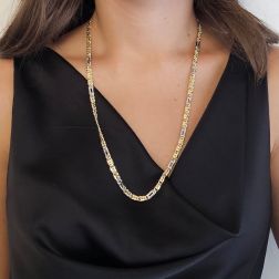 Photo of worn Two-tone Figaro Necklace 60cm x 5,20mm