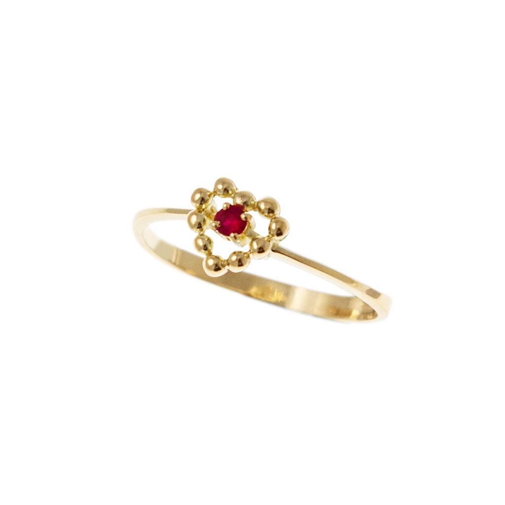 Easy Love Ruby Yellow Gold Solitaire Ring