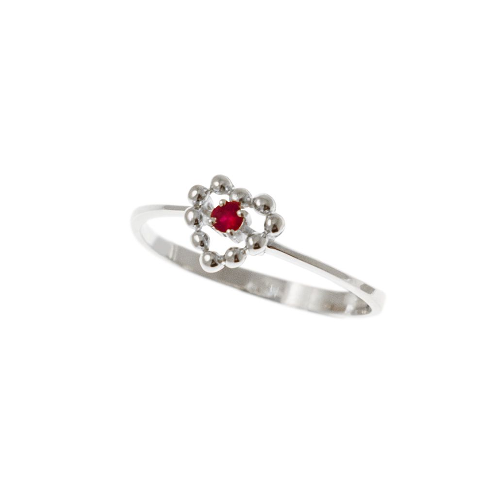 Easy Love Ruby White Gold Solitaire Ring