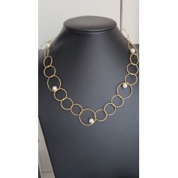 Circle Necklace with Pearls