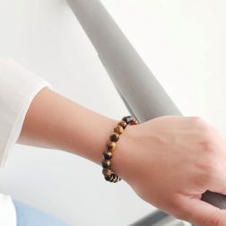 Bracciale Elastico interno con sfere 8.50mm Occhio di Tigre foto indossata