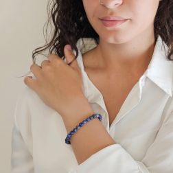 Photo of worn Elastic bracelet with 6.50mm Lapis lazuli beads