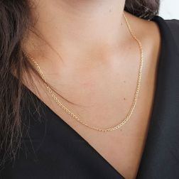 Photo of worn Necklace 49cm/50cm flat oval faceted grumetta chain 2.20mm