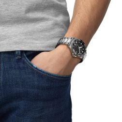 Tissot Seastar 1000 40mm
T120.410.11.051.00