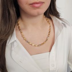 Photo of worn 50cm Unisex Two-Tone Necklace with 3D Chevron link Pattern