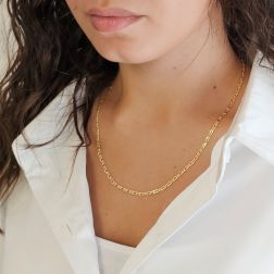 Collana 50cm Pernice da 2.50mm in Oro Giallo foto indossata