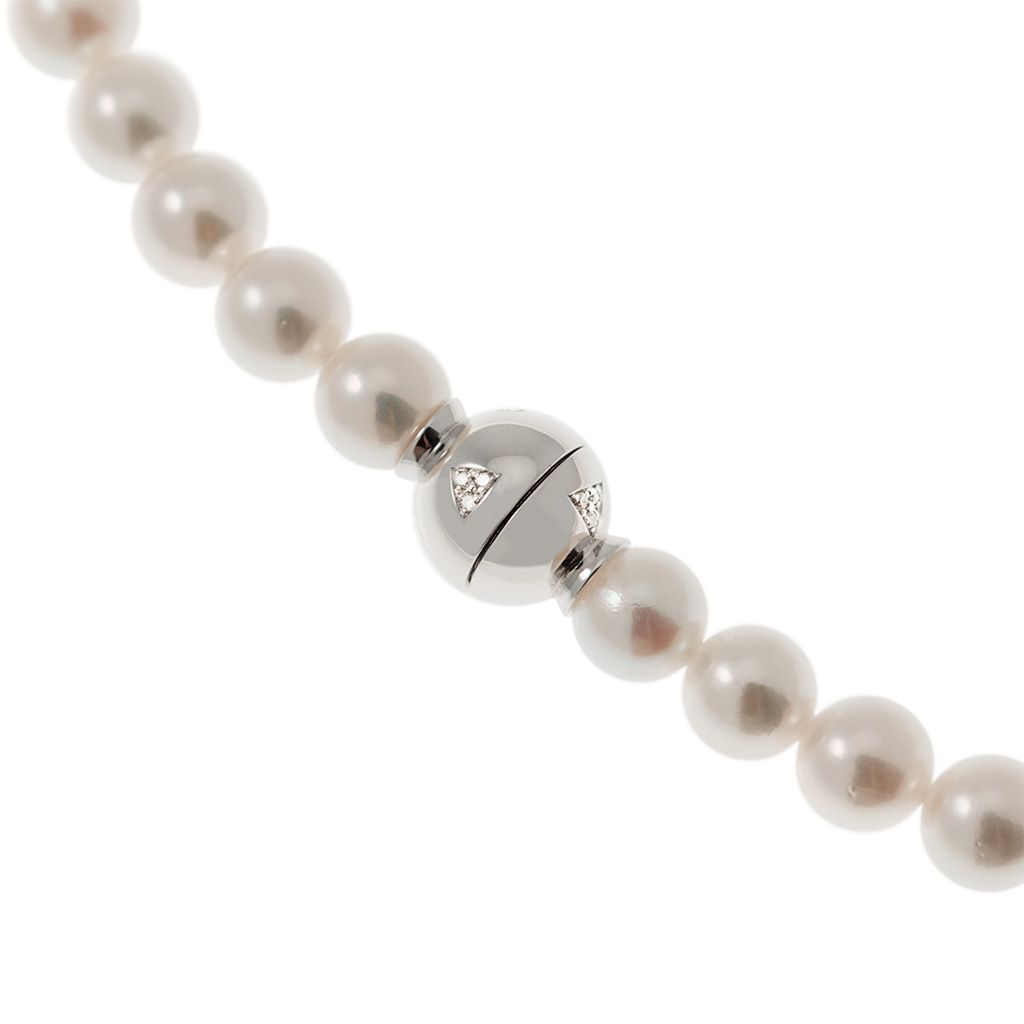 Collana Perle Akoya 6.5mm chiusura Sfera 18 Diamanti in Oro Bianco