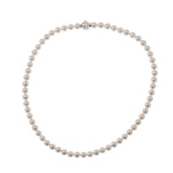 Collana Perle Akoya 6.5mm chiusura Sfera 18 Diamanti in Oro Bianco