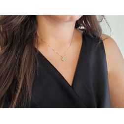 Foto indossata Girocollo punto luce Sparkle Peridoto Carrè 5mm