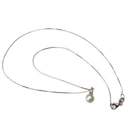 Collana Perla Akoya 6.5mm con Diamante 0.036ct