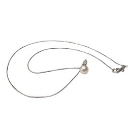 7mm Akoya Pearl Necklace with a 0.041ct Diamond