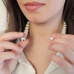 Photo of worn Freshwater pearl necklace with a Hidden Clasp in 18kt White Gold