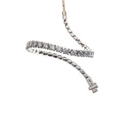 Tennis bracelet x 4mm with diamonds on platinum, secure clasp
