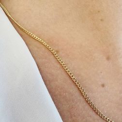 Photo of worn 50cm x 1.9mm Yellow Gold Curb chain Necklace