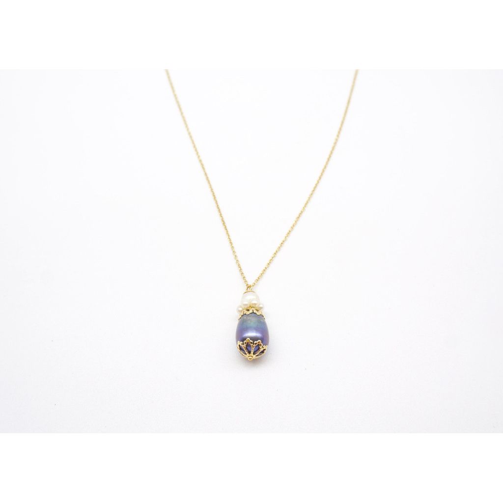 Girocollo Ciondolo Perla Grigia ovale e Perle bianche