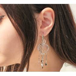 Dangle Earrings with many hearts in 18kts white gold