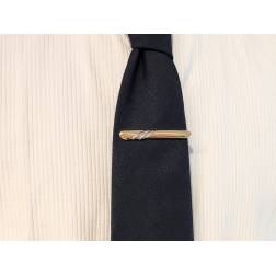 Rounded tie clip with 2 commas in white gold