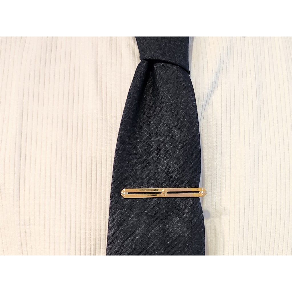 Subtle Tie Pin Two-tone tie pin with gap in the middle