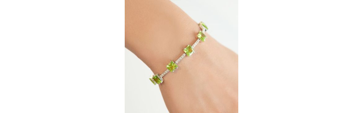 Peridot Jewelry | 18K Gold