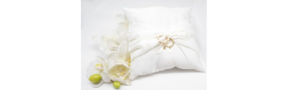 Cuscini porta fedi per matrimonio | Eleganti e pronti da acquistare